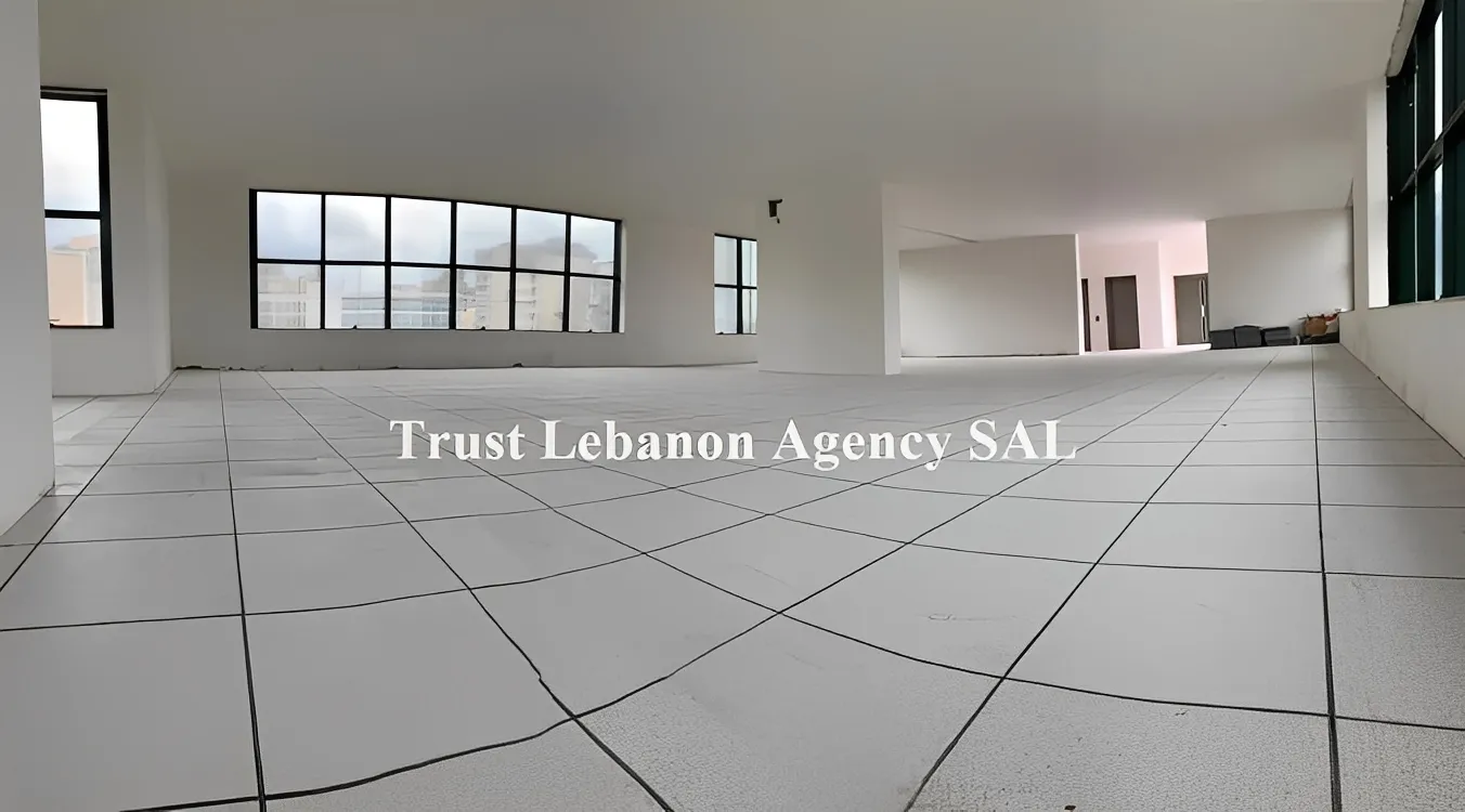 Office for rent in Metn, Sin El Fil