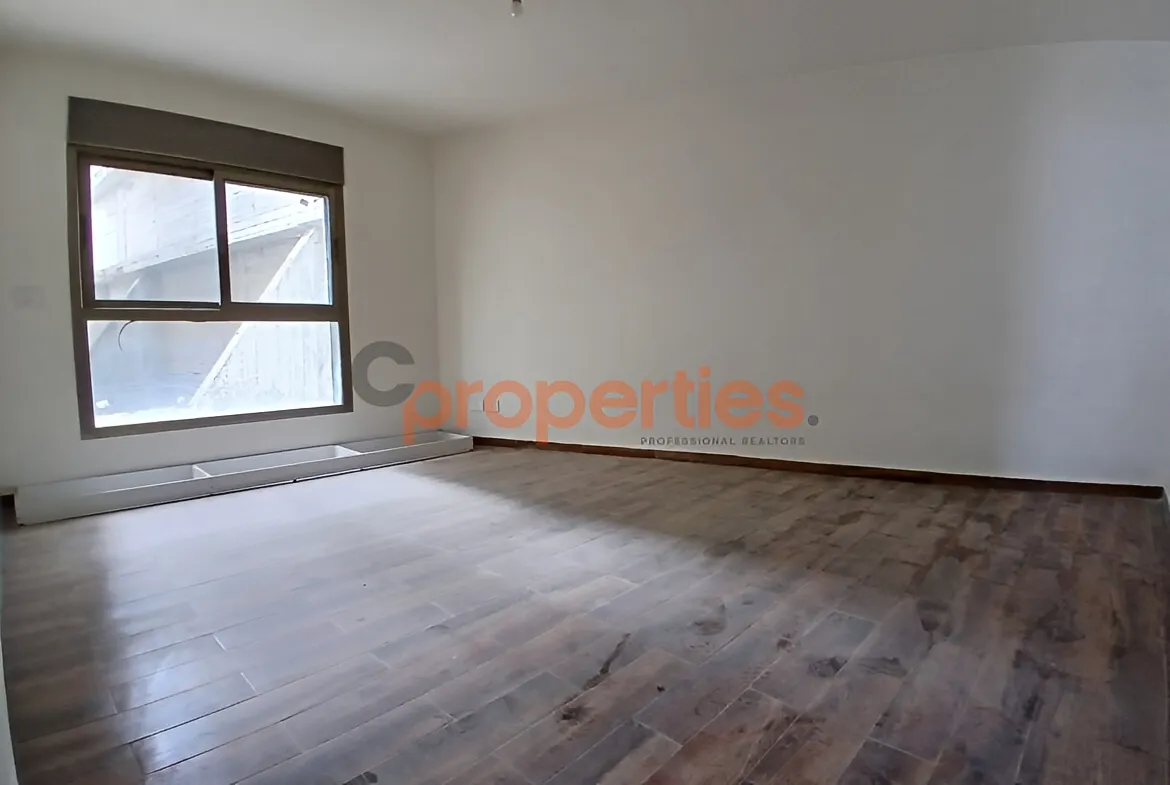 Apartment for Sale in Bharsaf