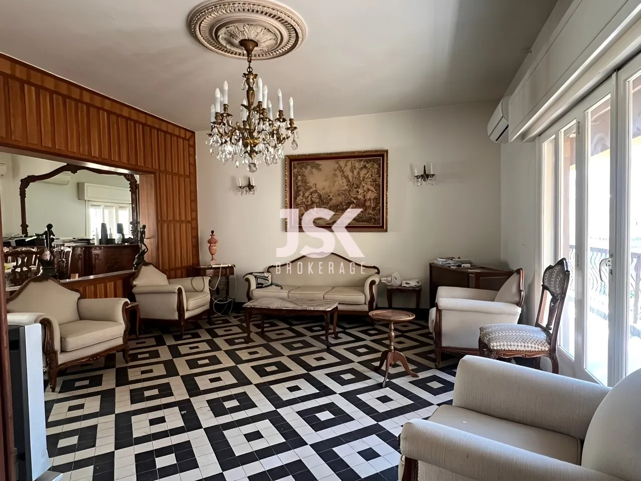 Apartment for Sale in Achrafieh
