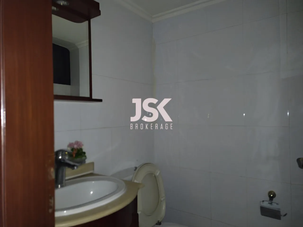 Apartment for Sale in Kfar Yassine