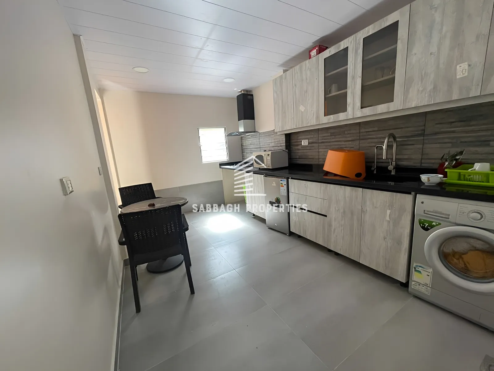 Apartment for rent in Furn El Chebak