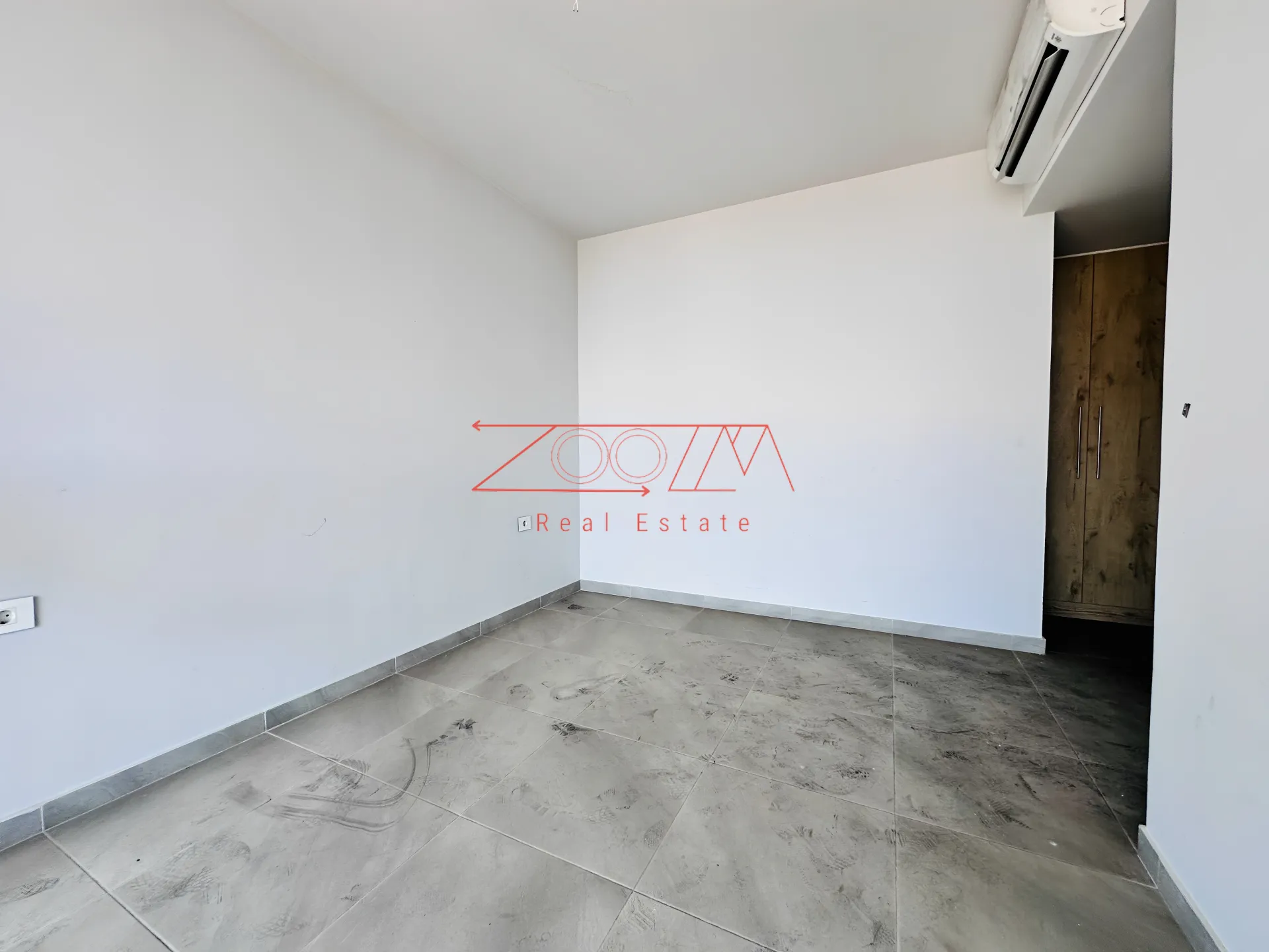 Apartment for sale in Hamra, beirut, lebanon - 2 bed, 2.0 bath