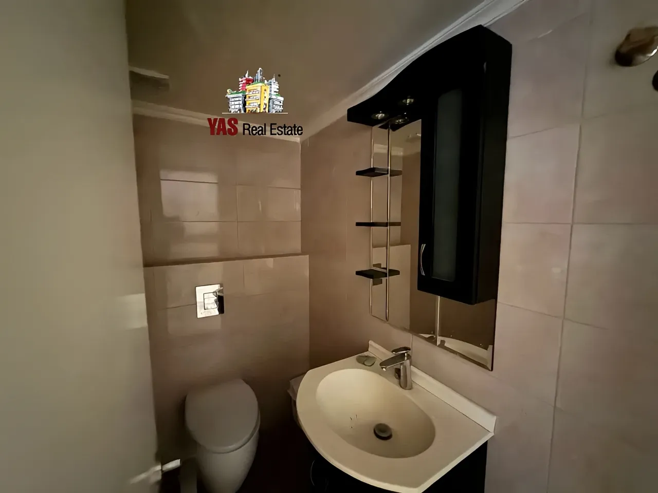 Apartment for Sale in Ballouneh - 3 bed, 4 bath