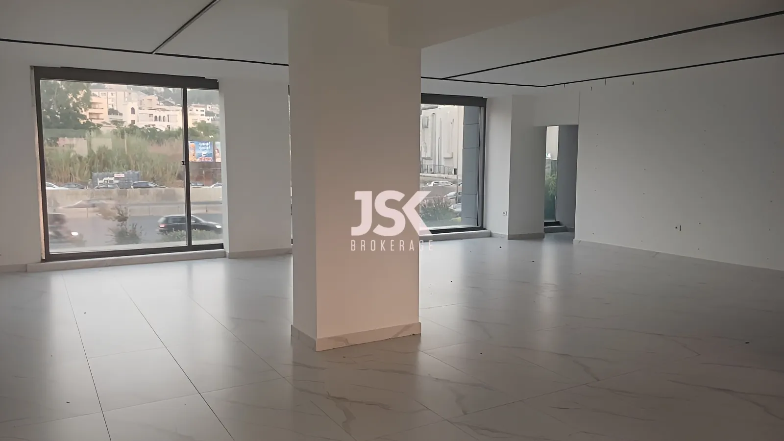 Showroom for Rent in Dbayeh