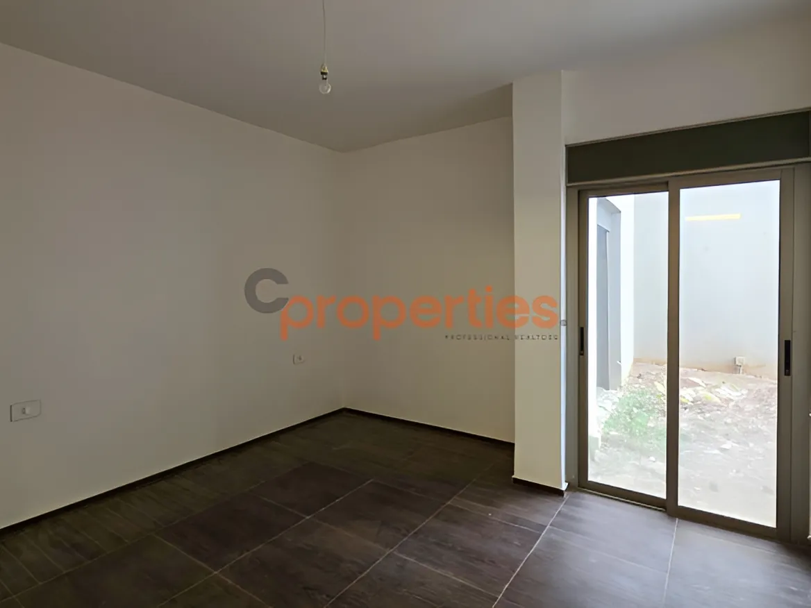 Apartment for Sale in Ain Saadeh