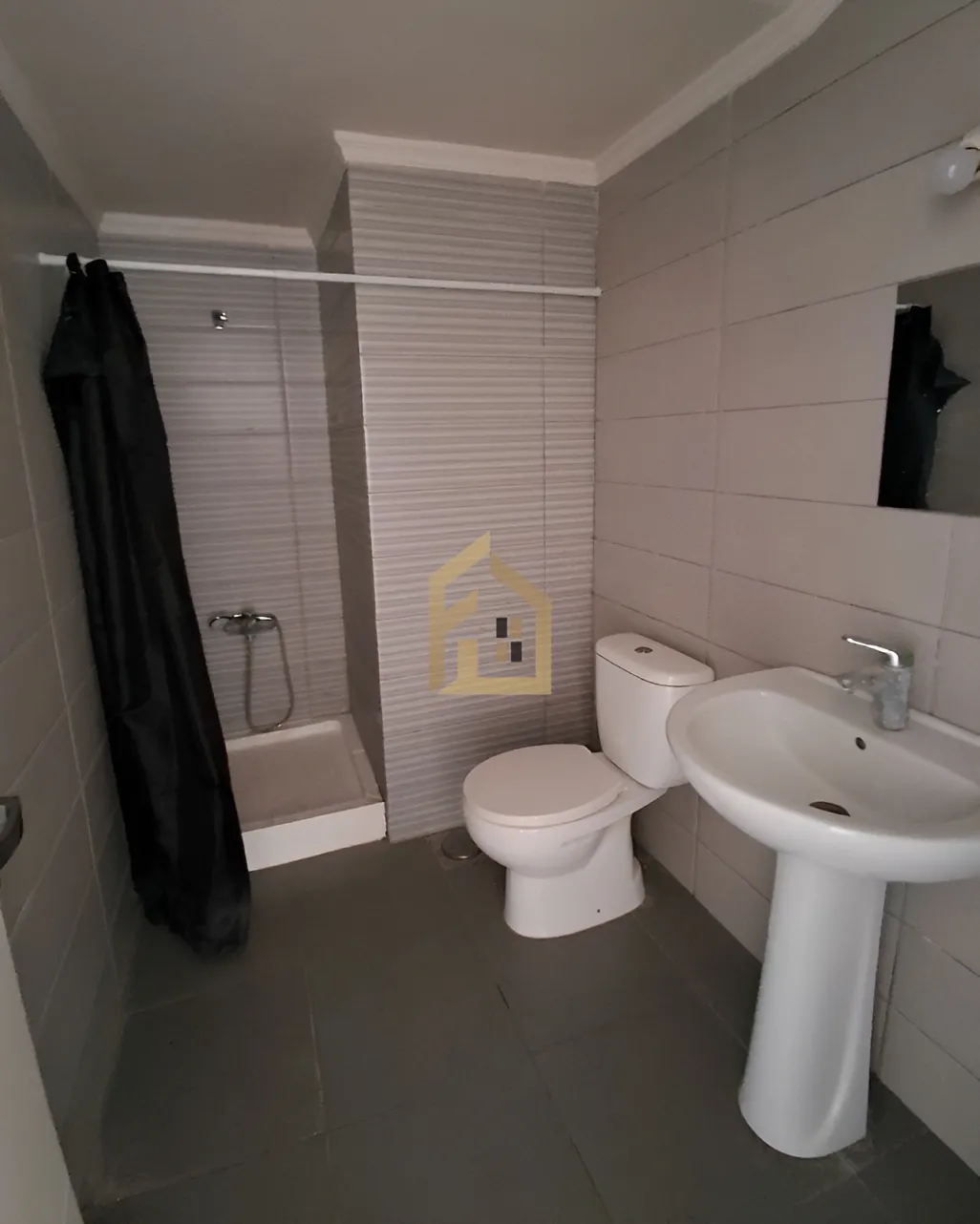 Apartment for rent in Mar Roukouz, Lebanon - 3 bed, 1 bath