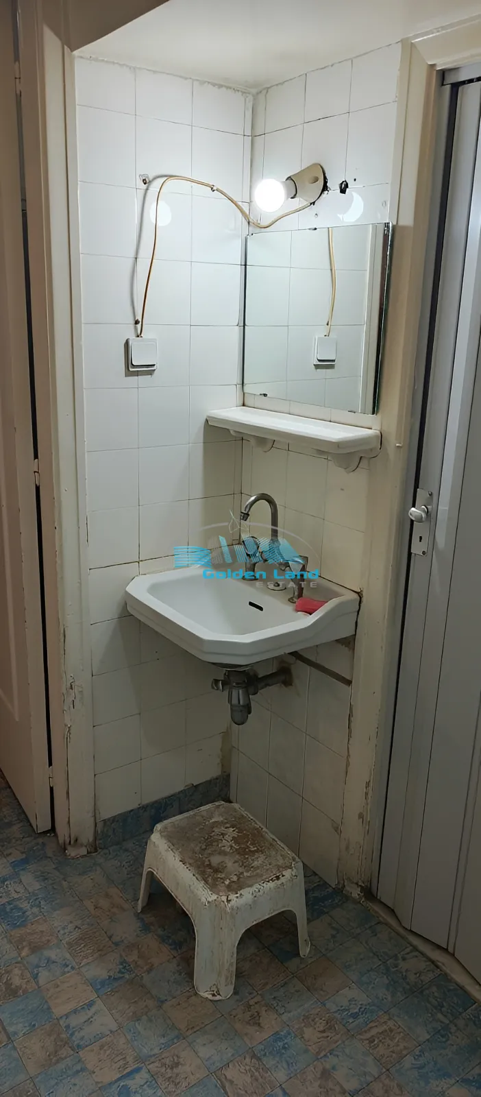Apartment for Sale in Forn El Chebbak