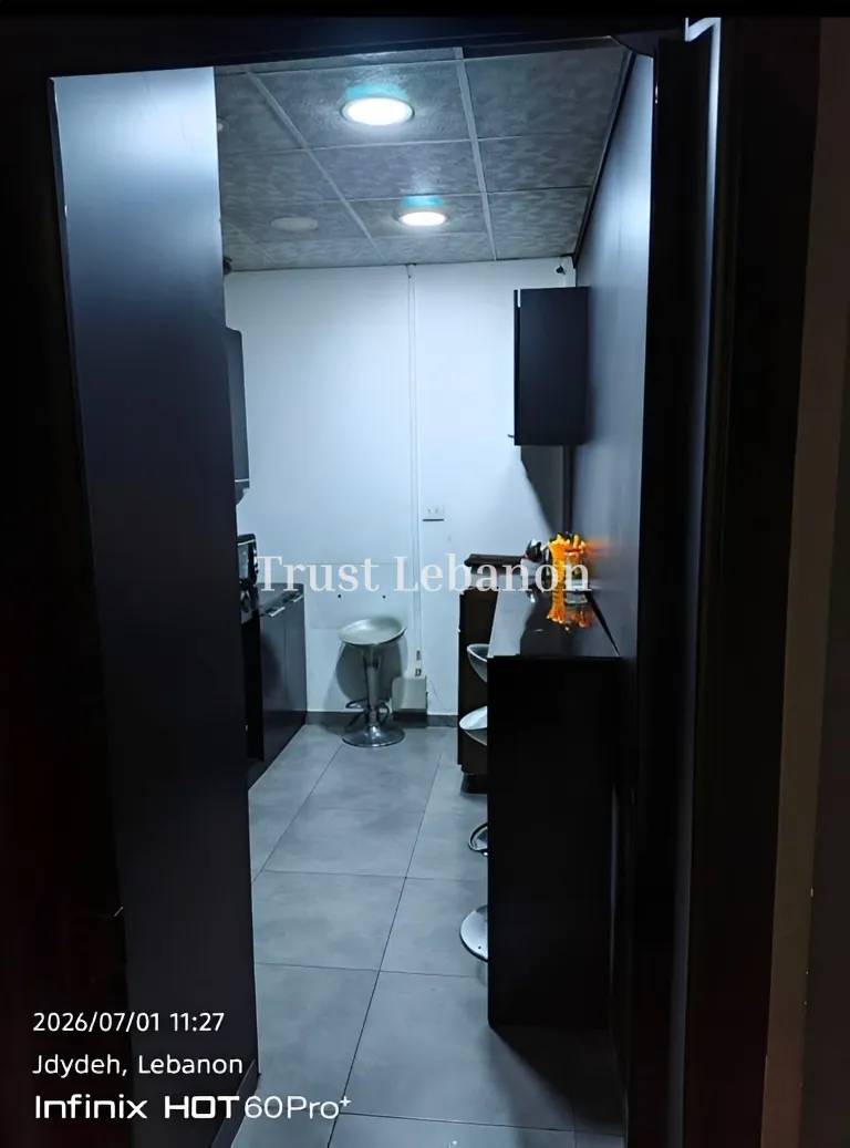 Office for rent in Jdaideh, Lebanon