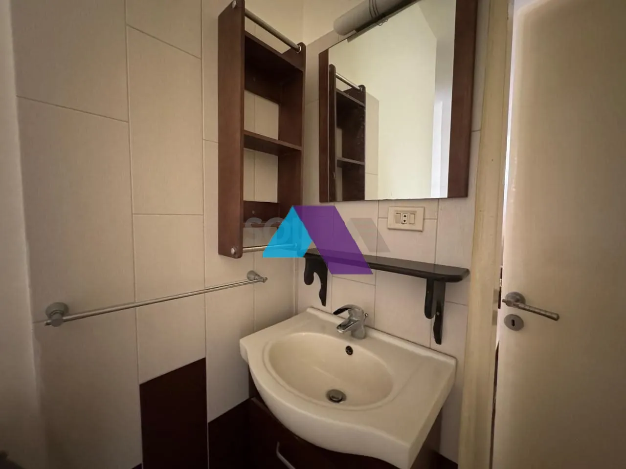 Apartment for Sale in Aamchit