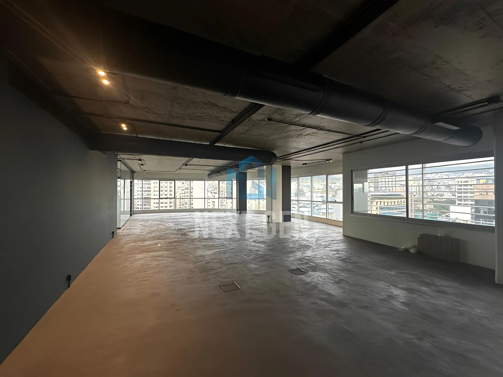Office for Rent in Sin El Fil