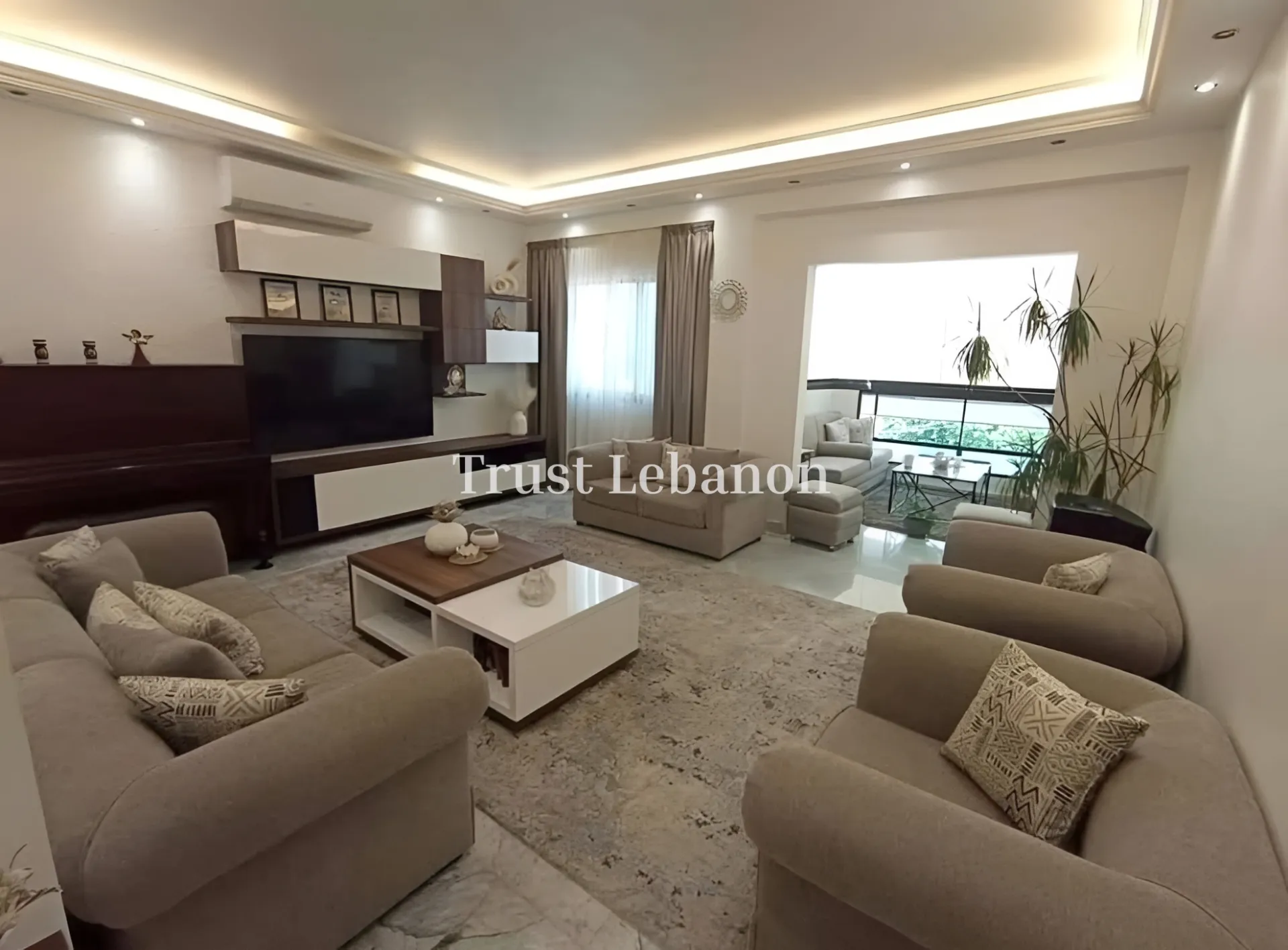 Apartment for sale in Forn El Chebbak