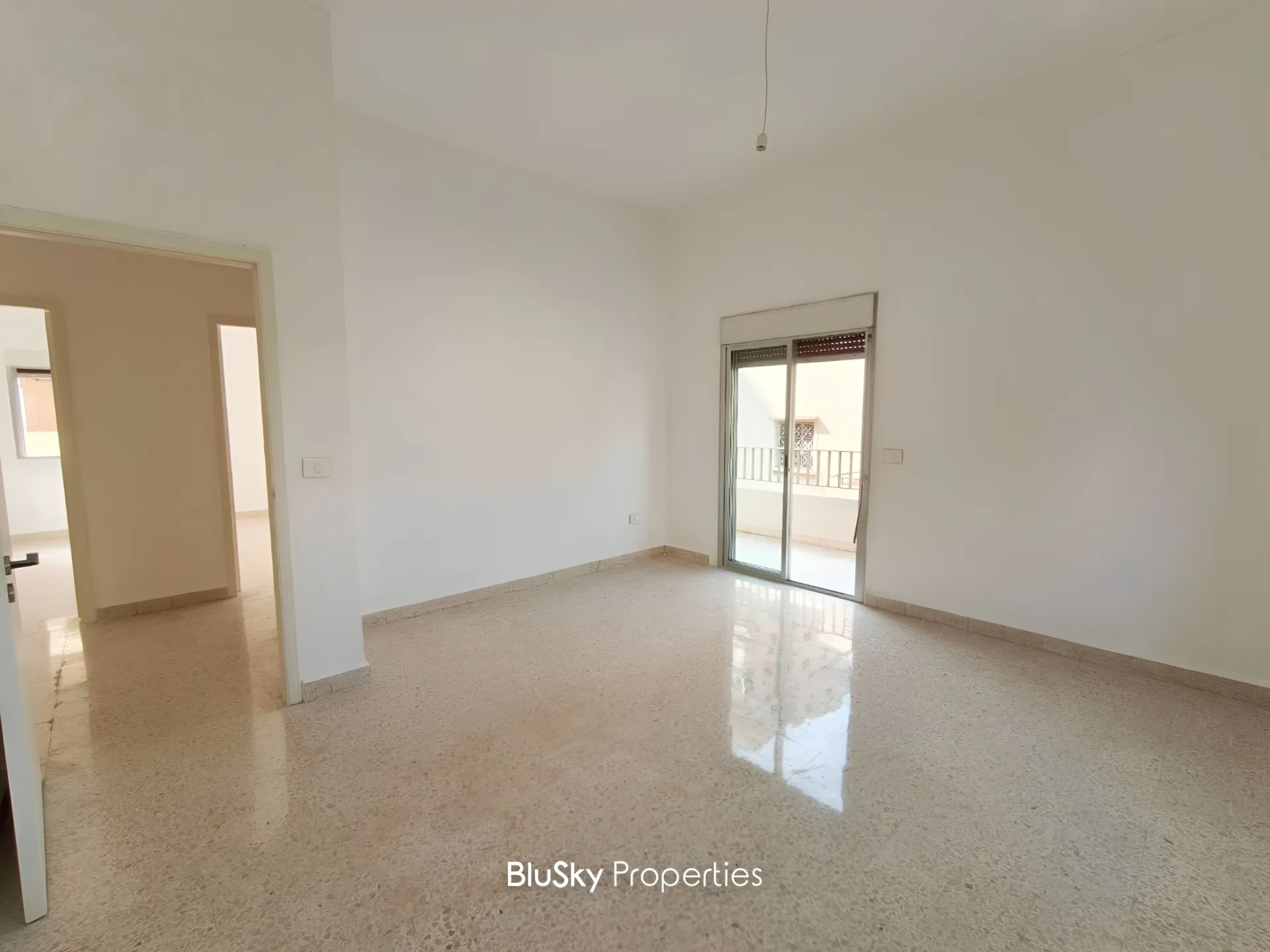 Apartment for rent in Antelias