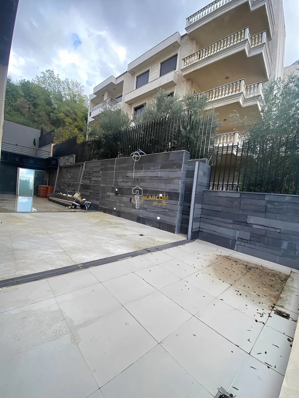 Apartment for Sale in Beit Mery - 3 bed, 4 bath