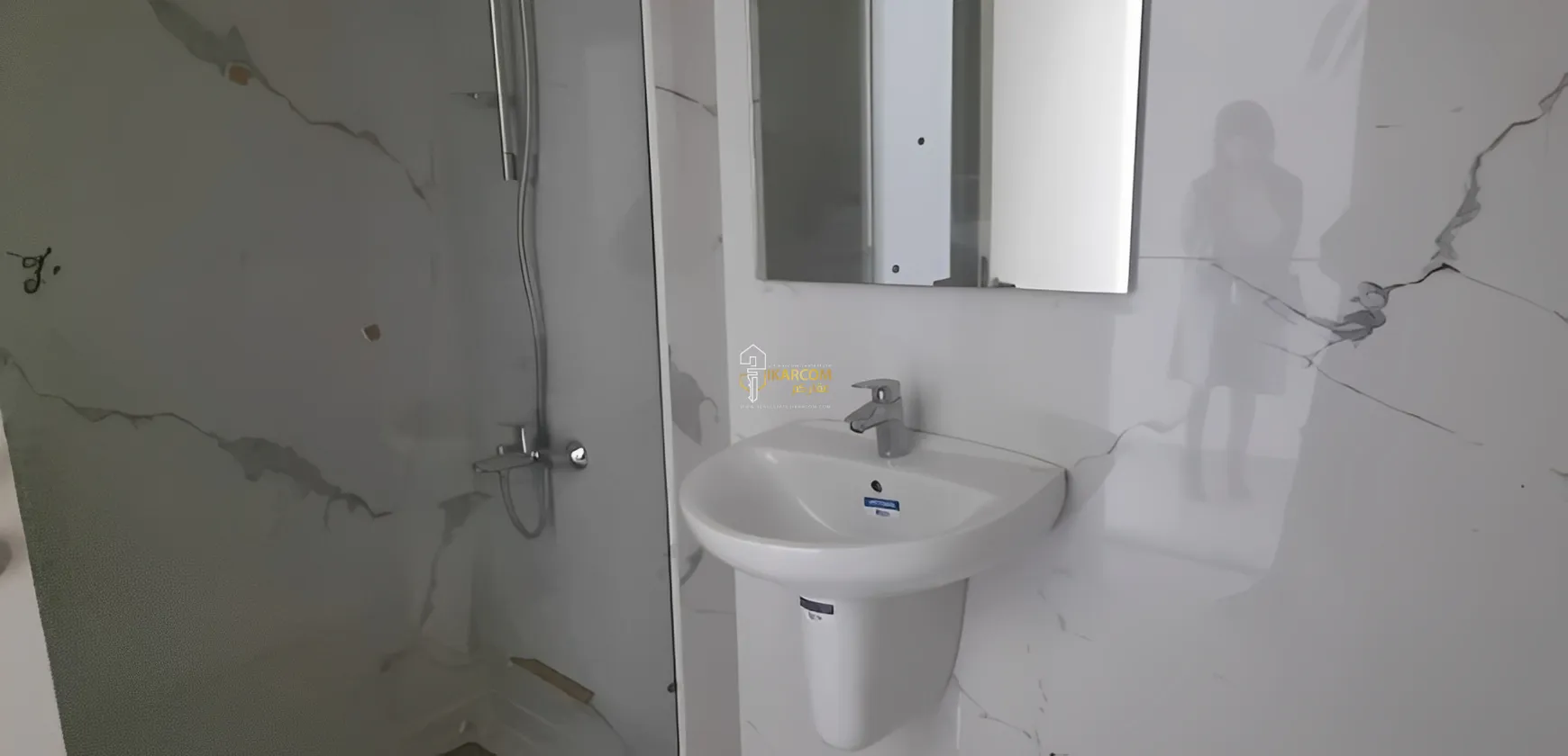 Apartment for Sale in Beirut, Ain El Mraisseh, Lebanon