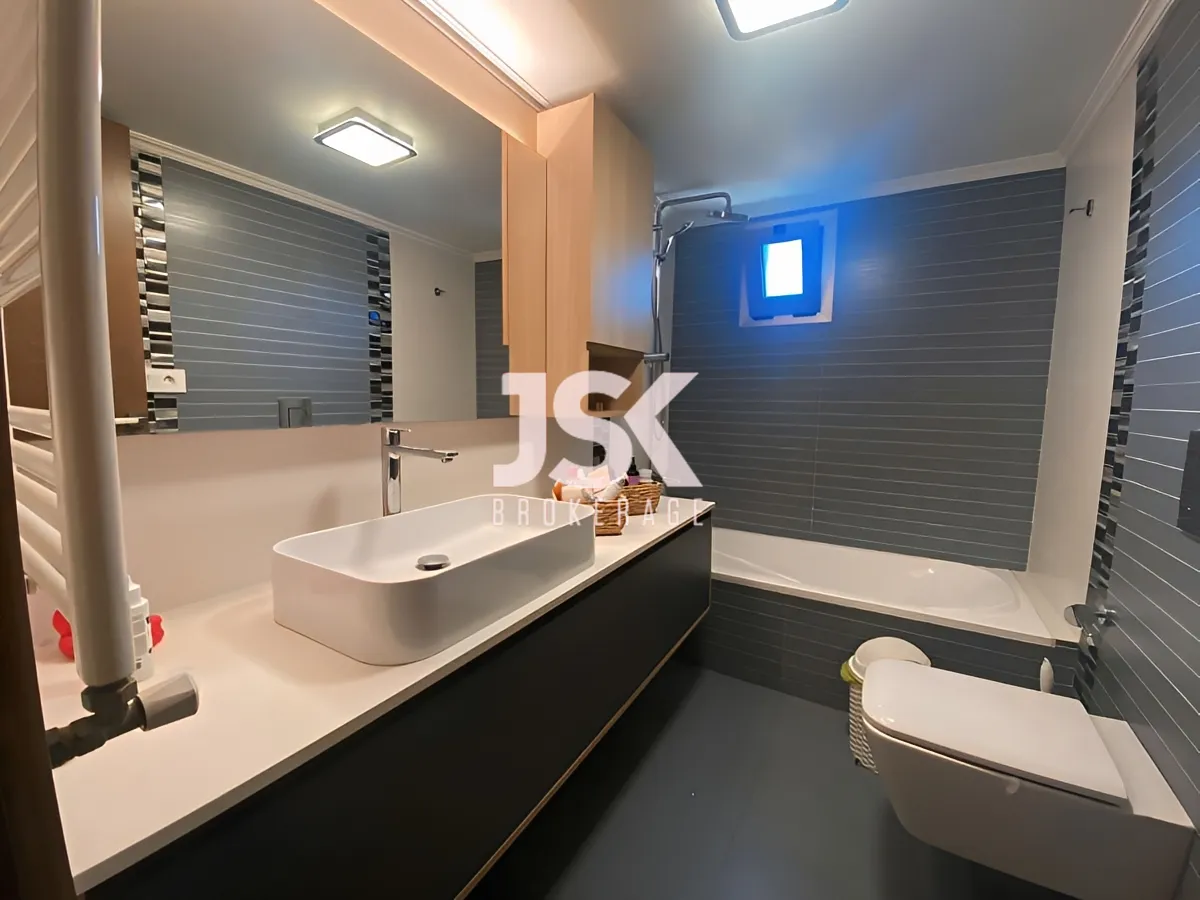 Apartment for Sale in Geitawi, Achrafieh, Beirut, Lebanon