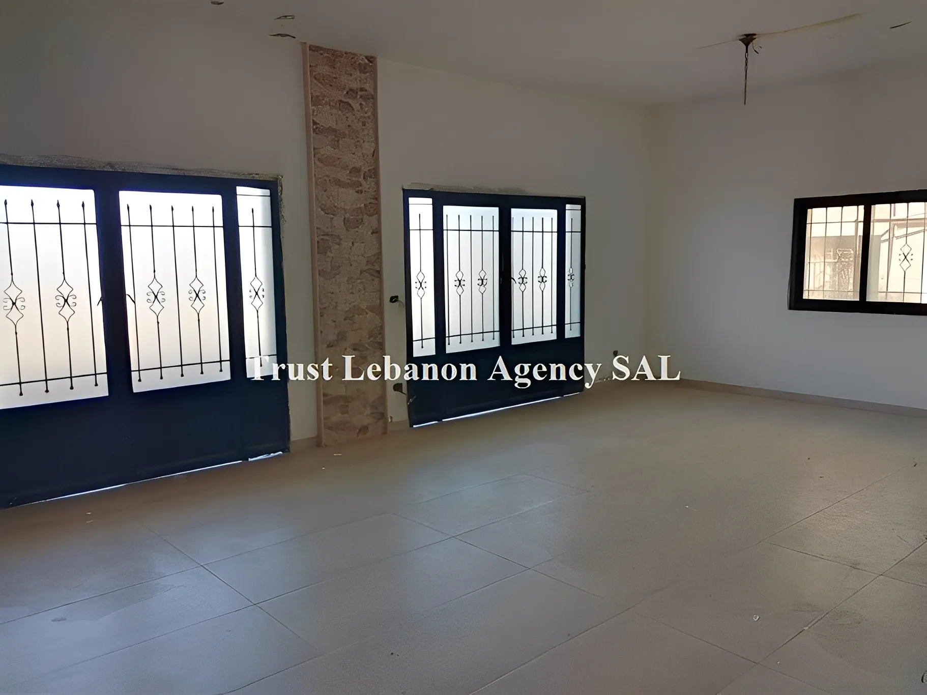 Apartment for Sale in Alay Mrayjet Lebanon - 3 bed, 3 bath