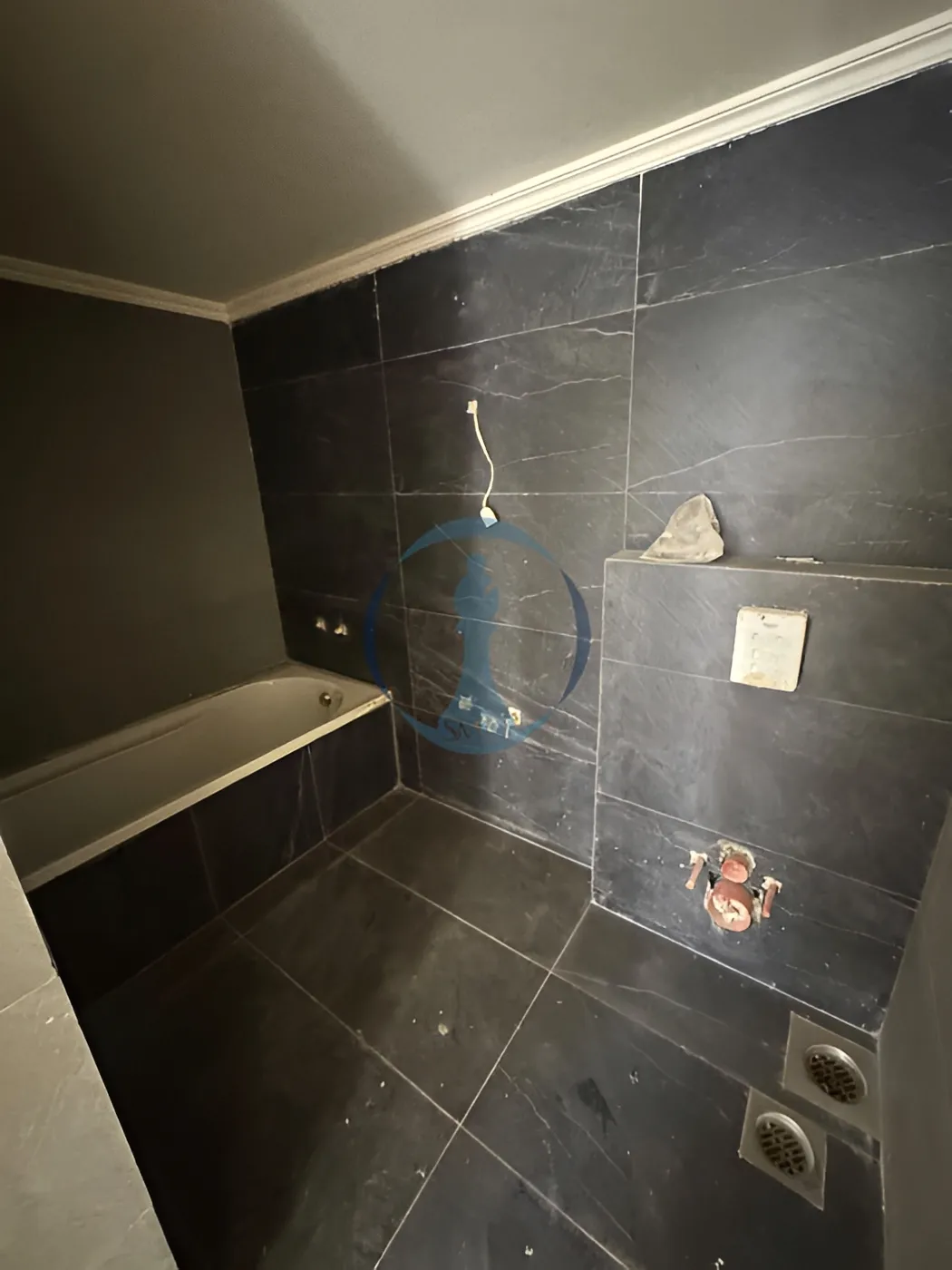 Apartment for sale in Haret Sakher