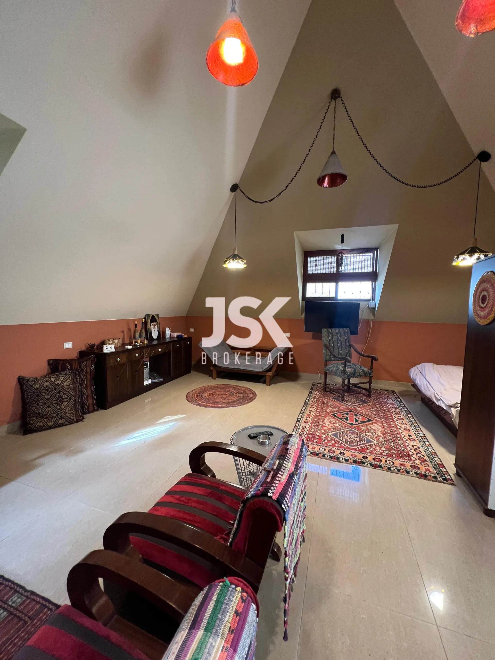 Apartment for Rent in Aamchit