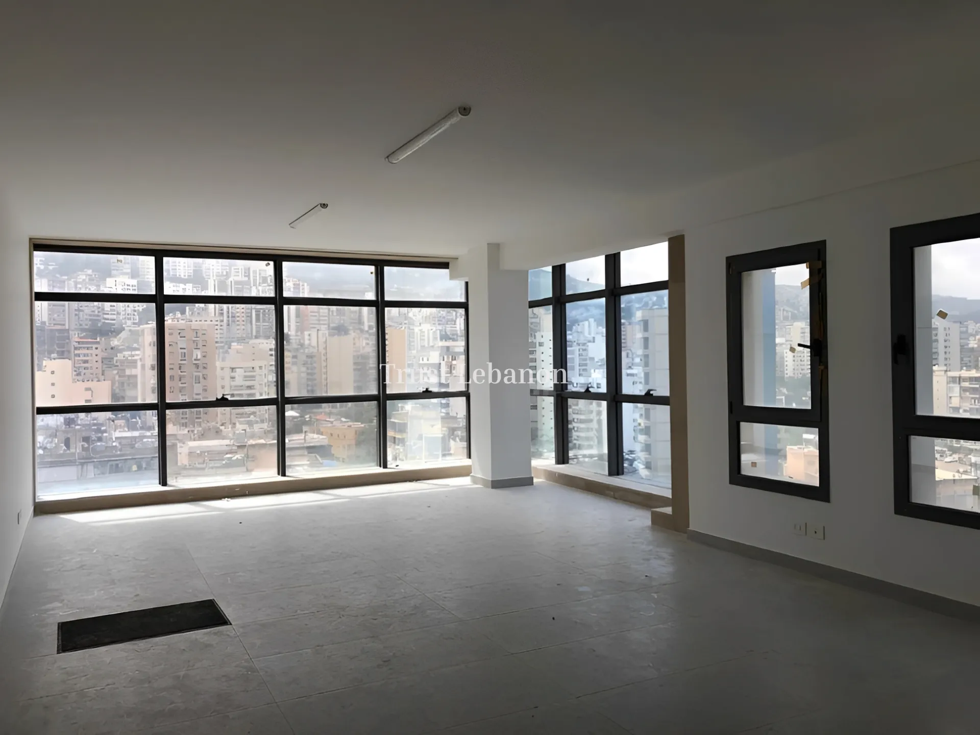 Office for rent in Zalqa, Lebanon