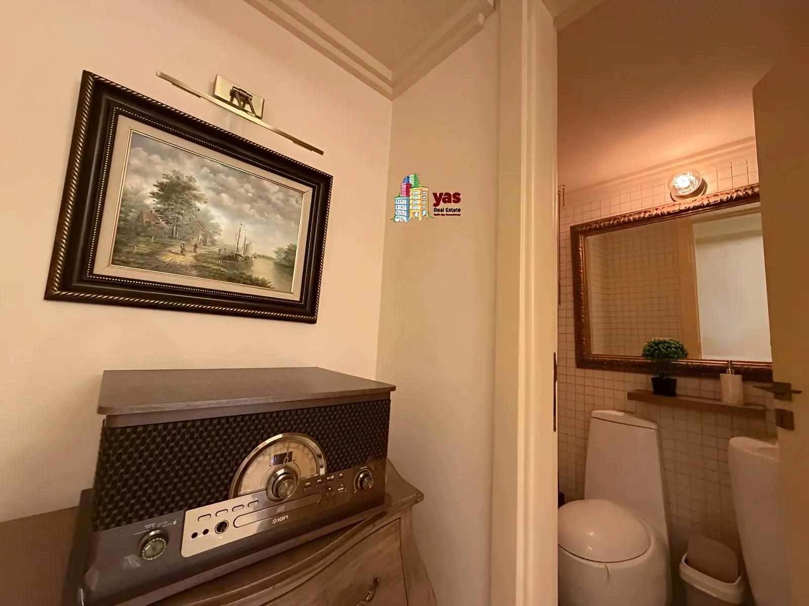Apartment for Sale in Ajaltoun - 4 bed, 4 bath