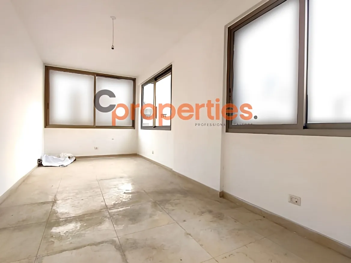 Office for Rent in Jdeideh