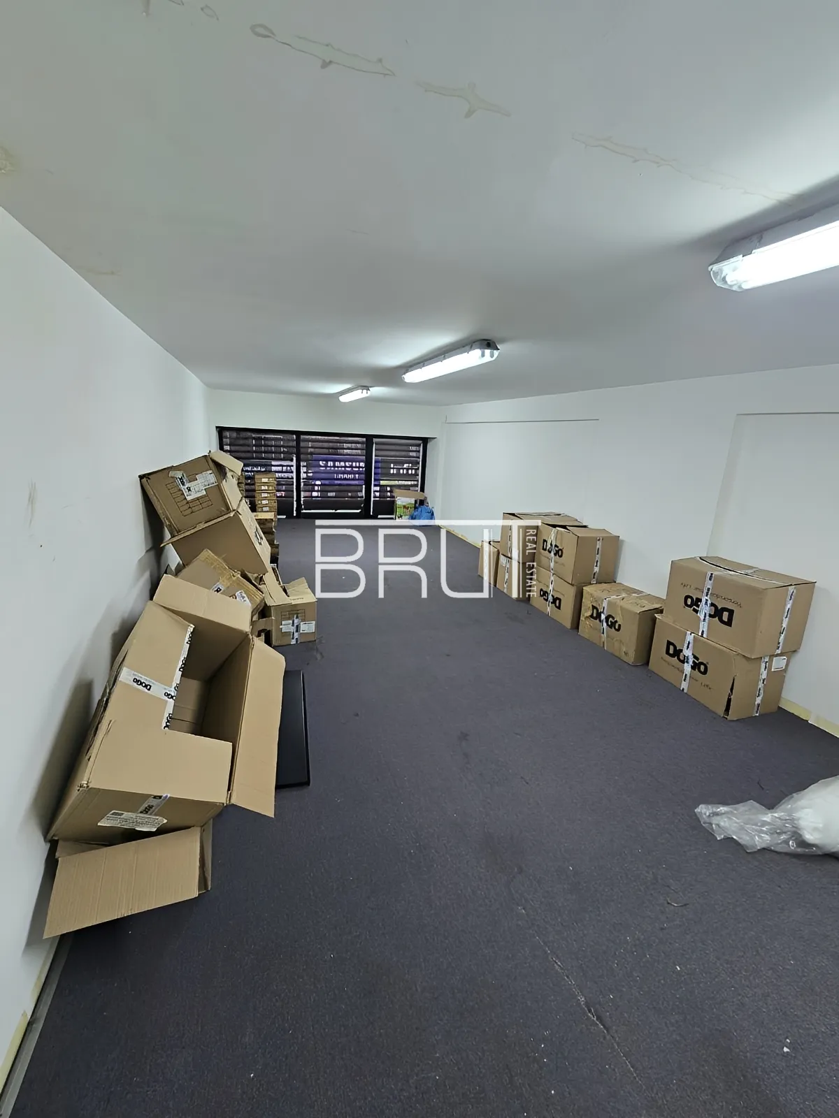 Shop for rent in Jounieh