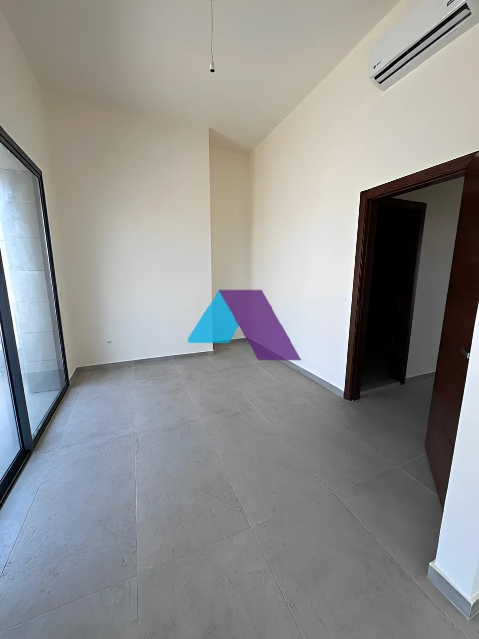 Apartment for Sale in Verdun