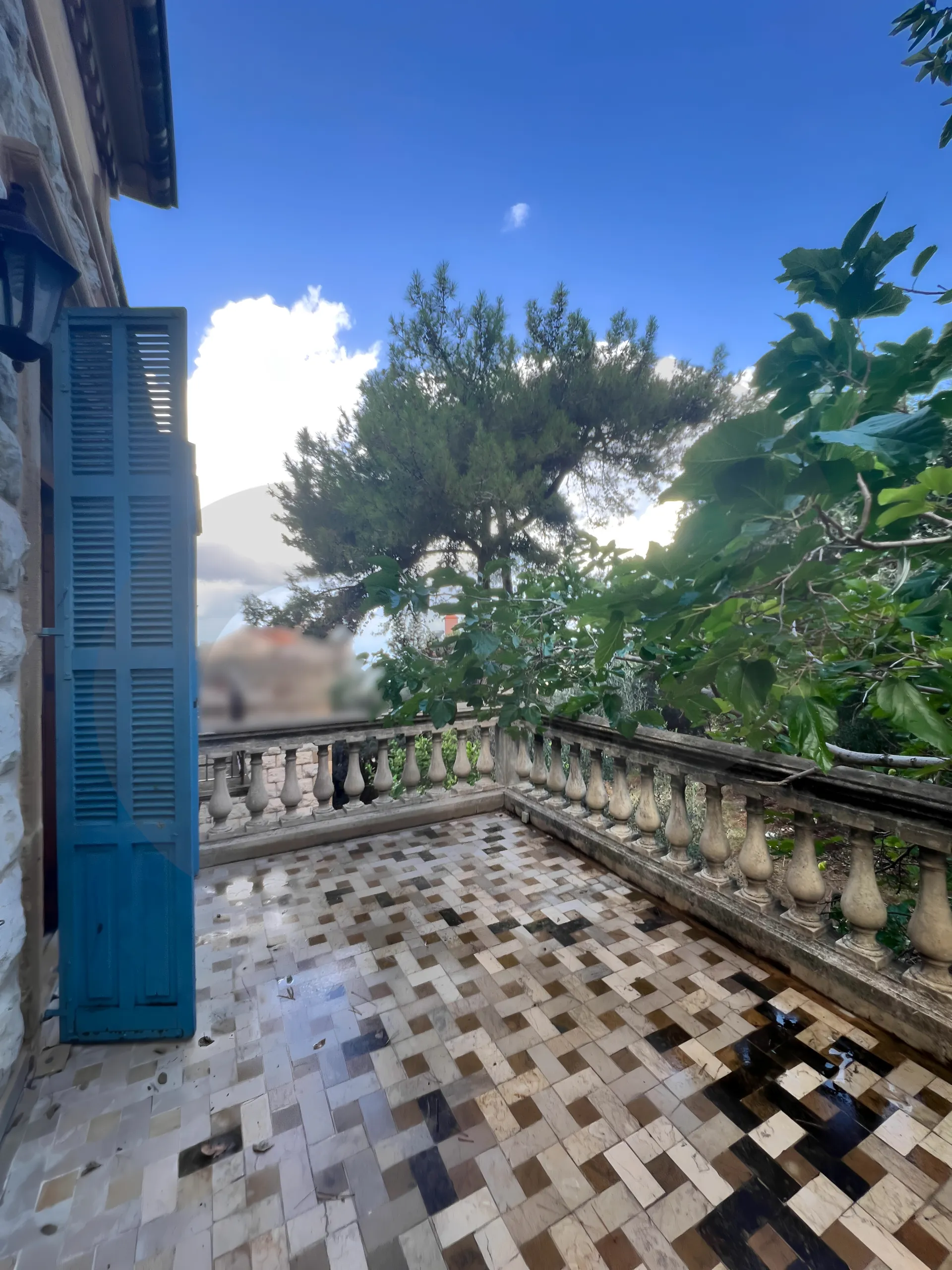 Villa for Sale in Cornet Chahwan