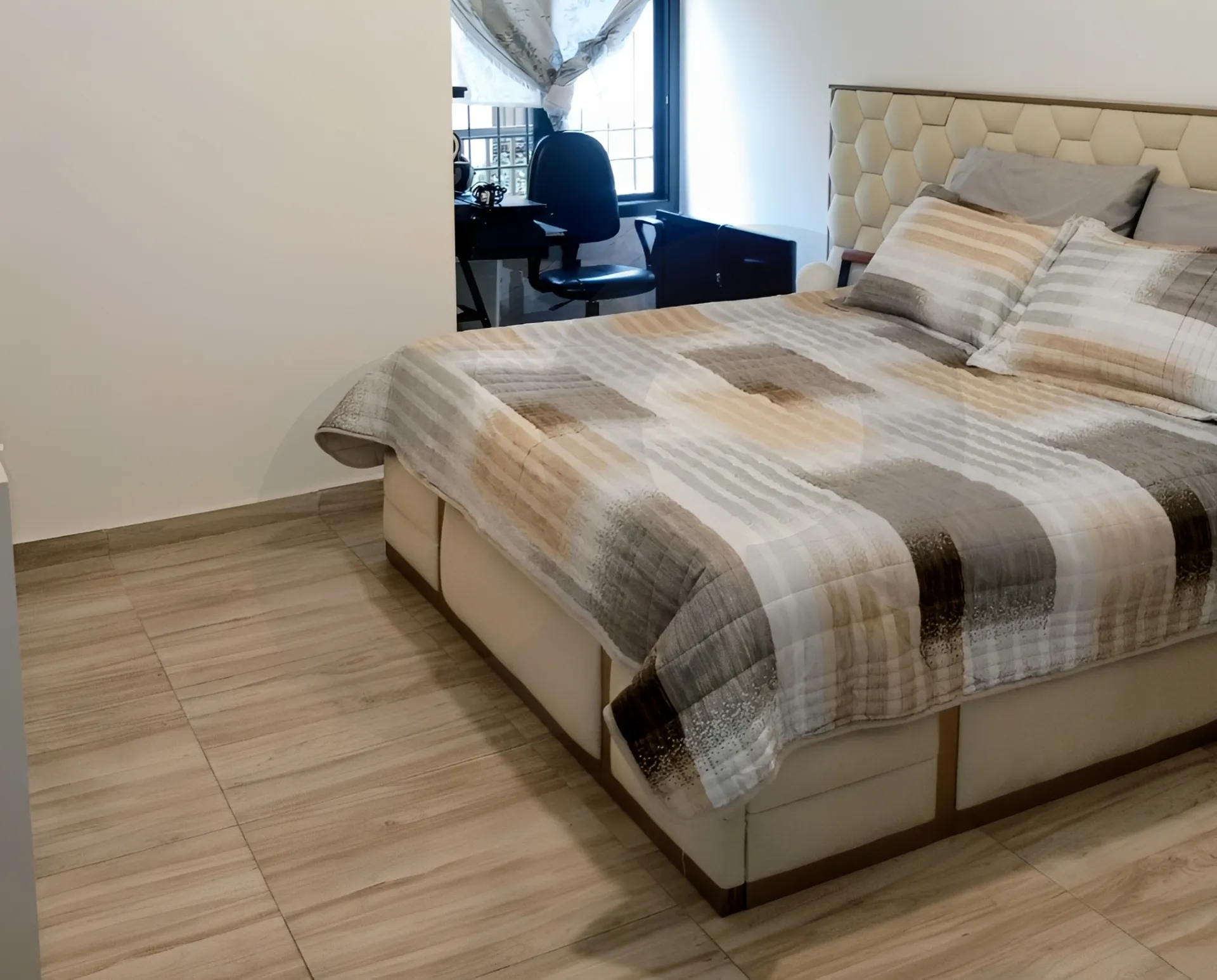 Apartment for Sale in Aley Town - 3 bed, 4 bath
