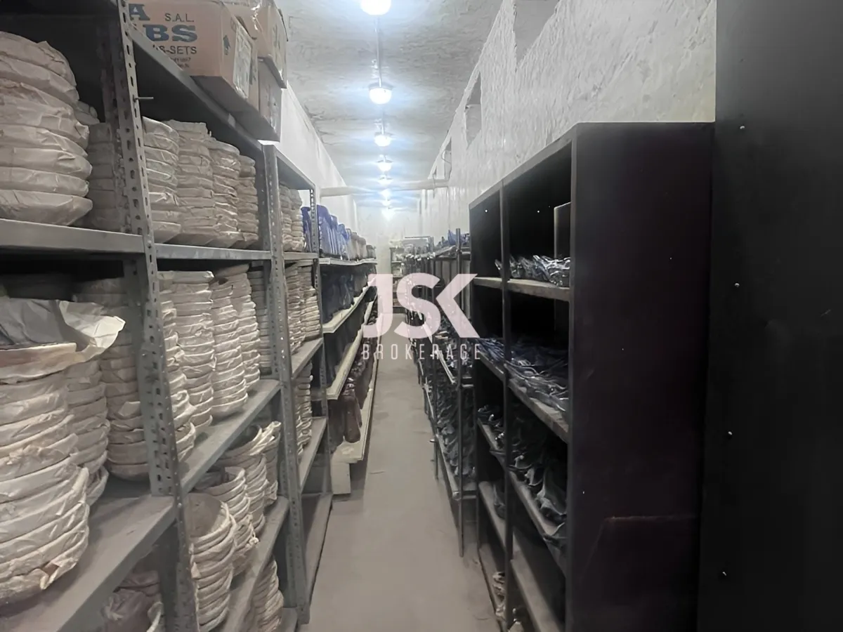 Warehouse for Sale in Achrafieh