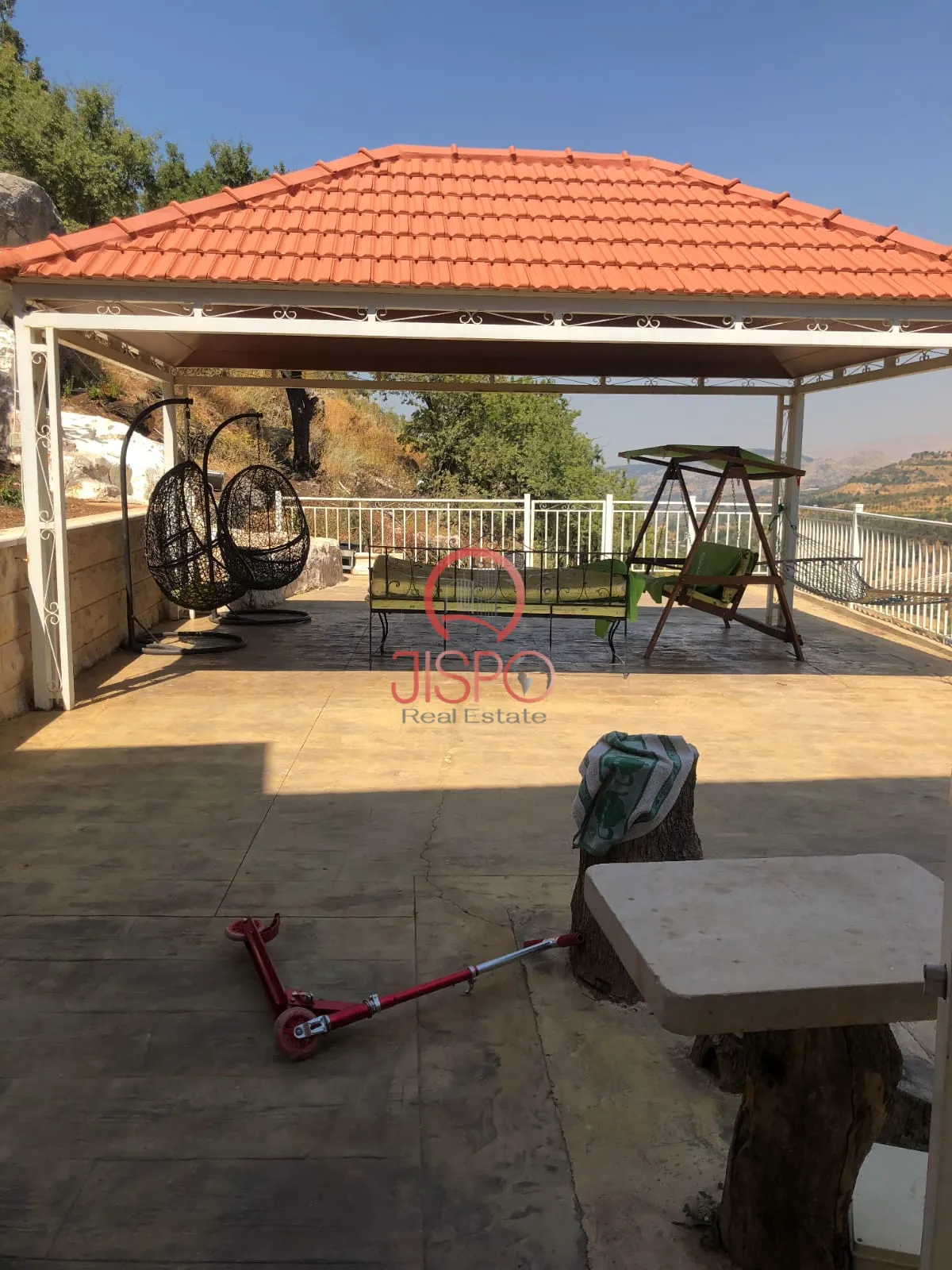 Villa for Sale in Laqlouq