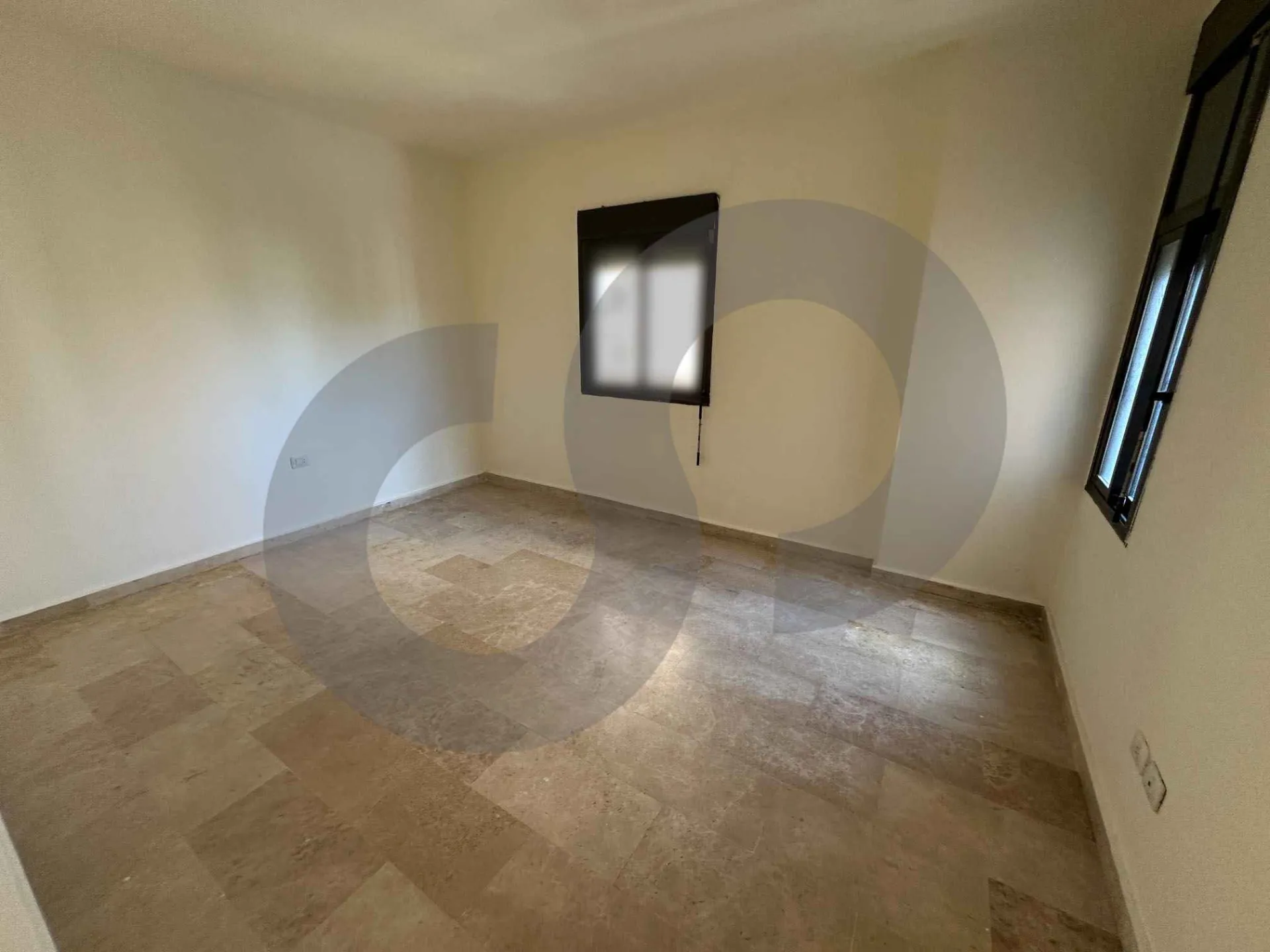 Commercial Property for Rent in Mina