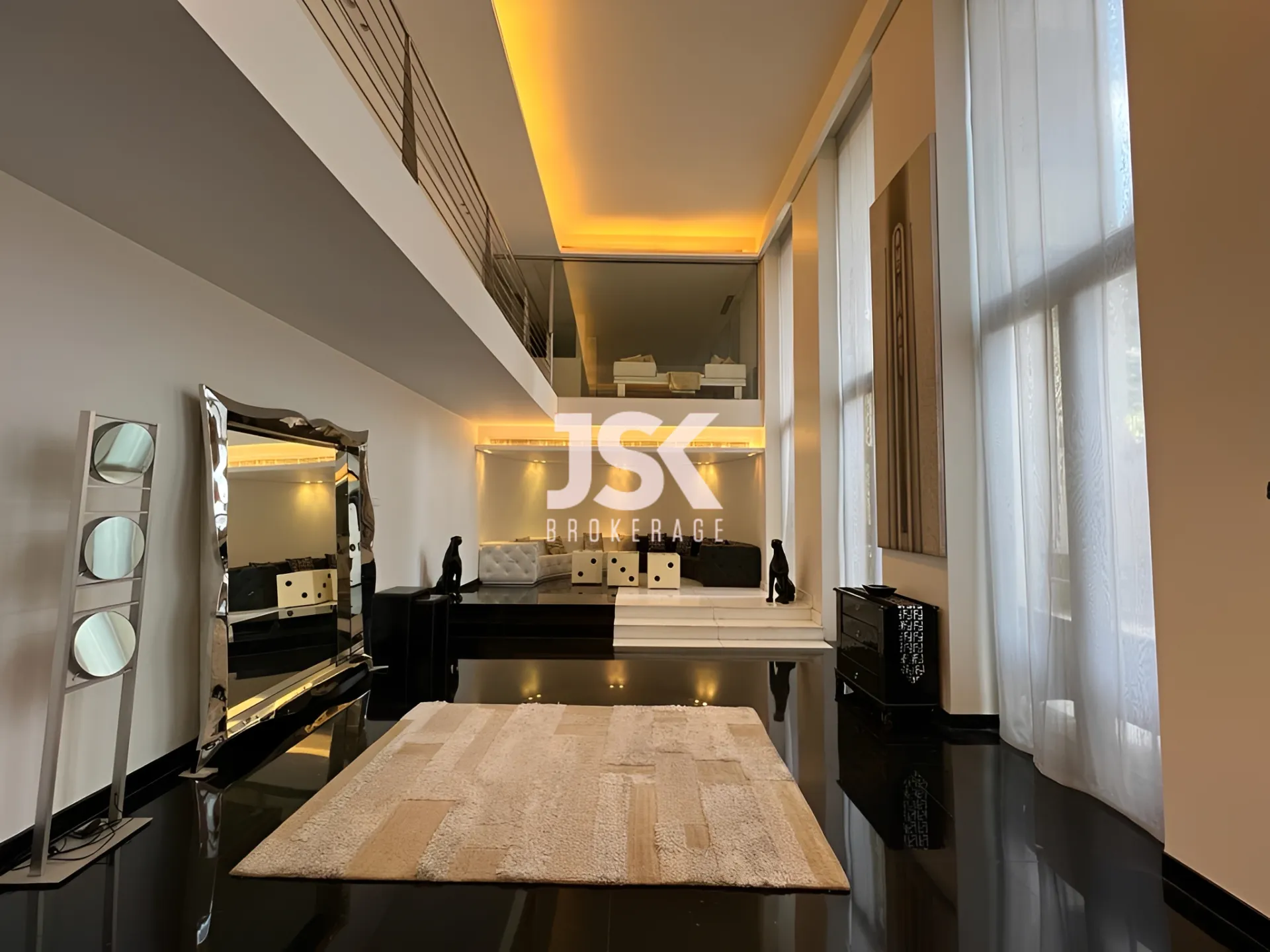 Apartment for Sale in Saifi Village
