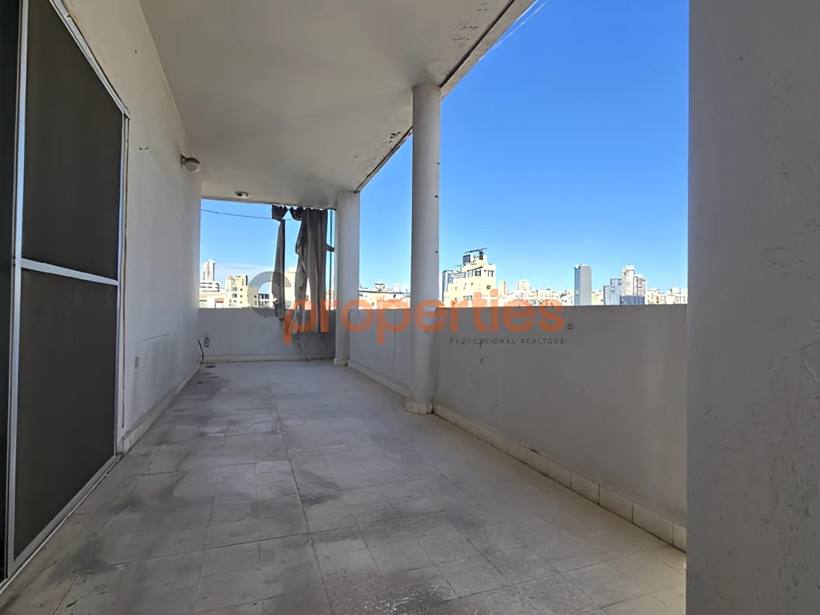 Apartment for Sale in Forn El Chebbak