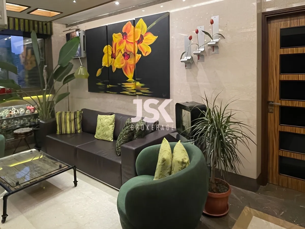 Office for Sale in Jnah