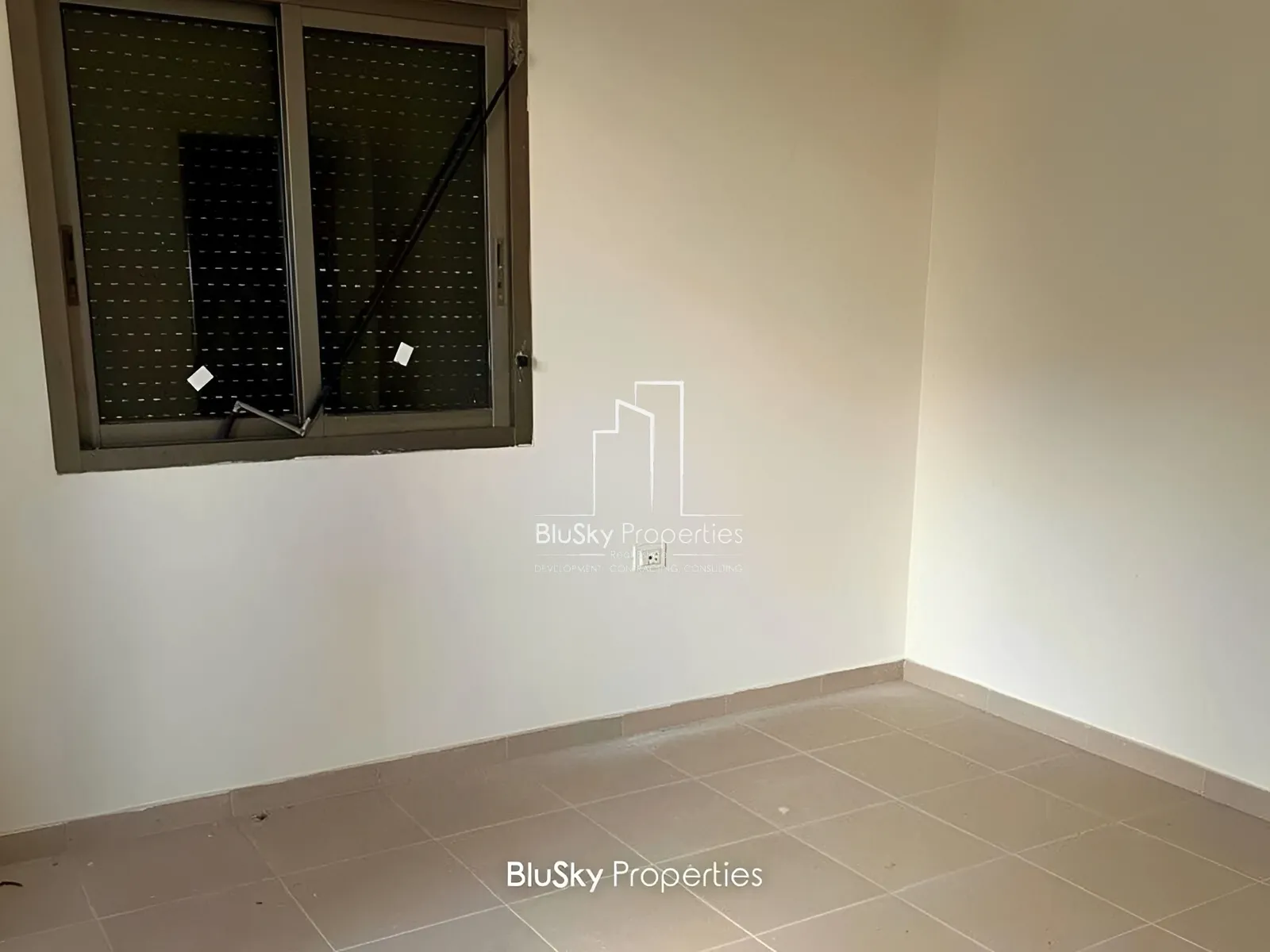 Duplex for Sale in Kfour