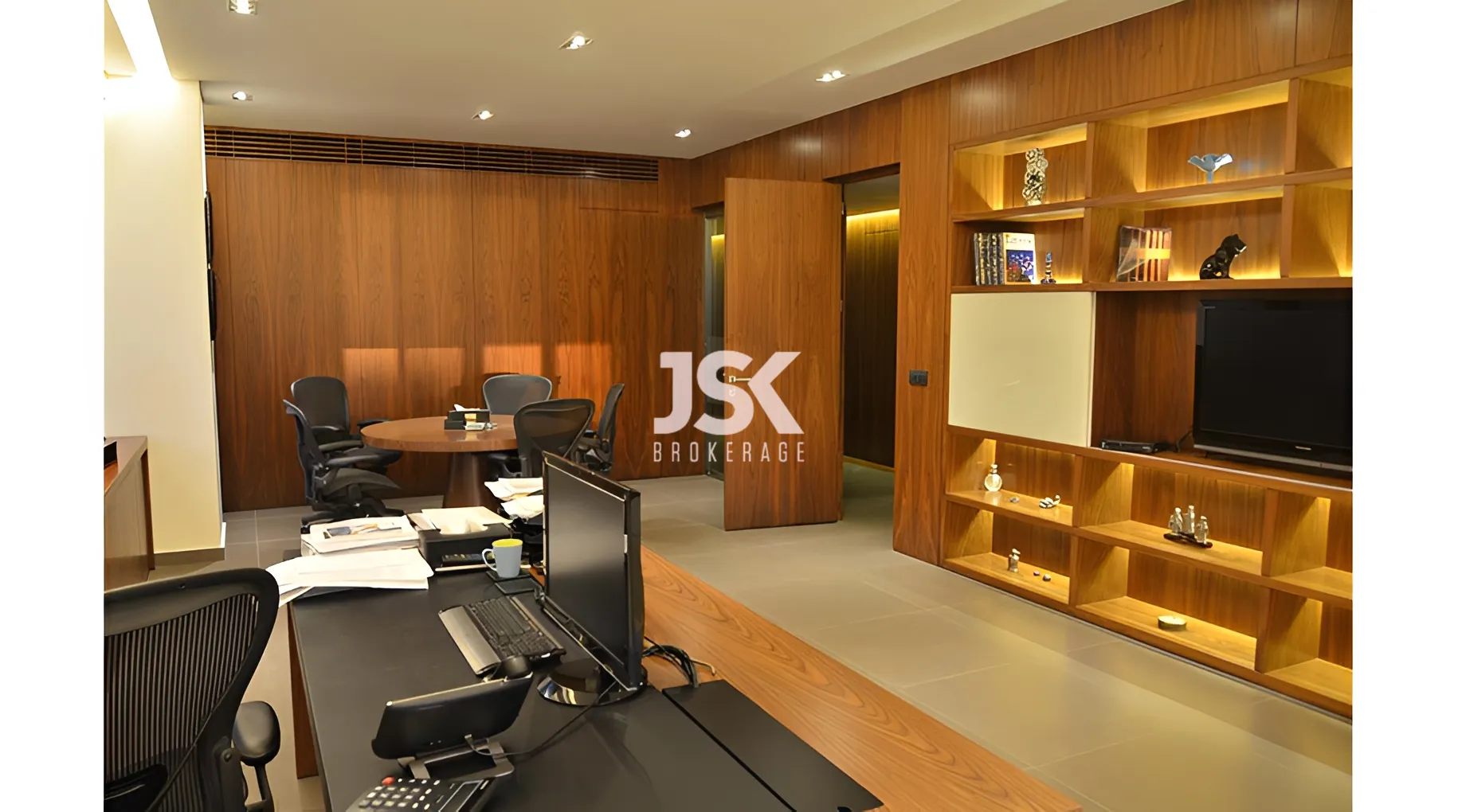 Office for Rent in Dbayeh
