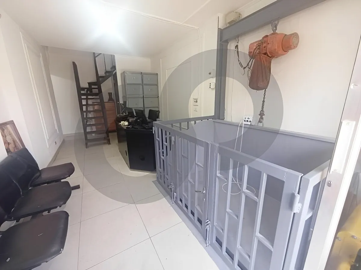 Shop for rent in Forn El Chebbak