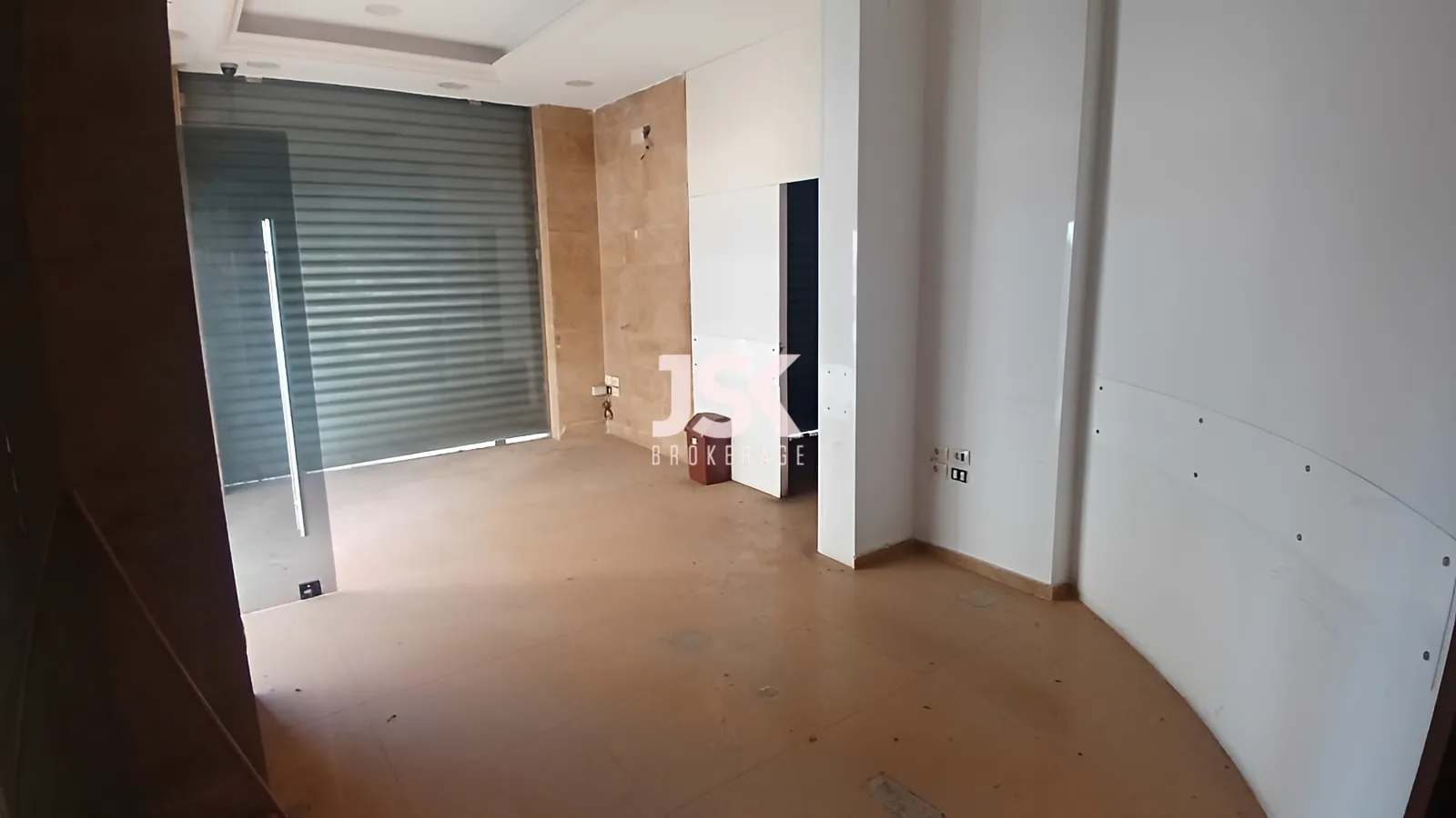 Shop for Rent in Jdeideh
