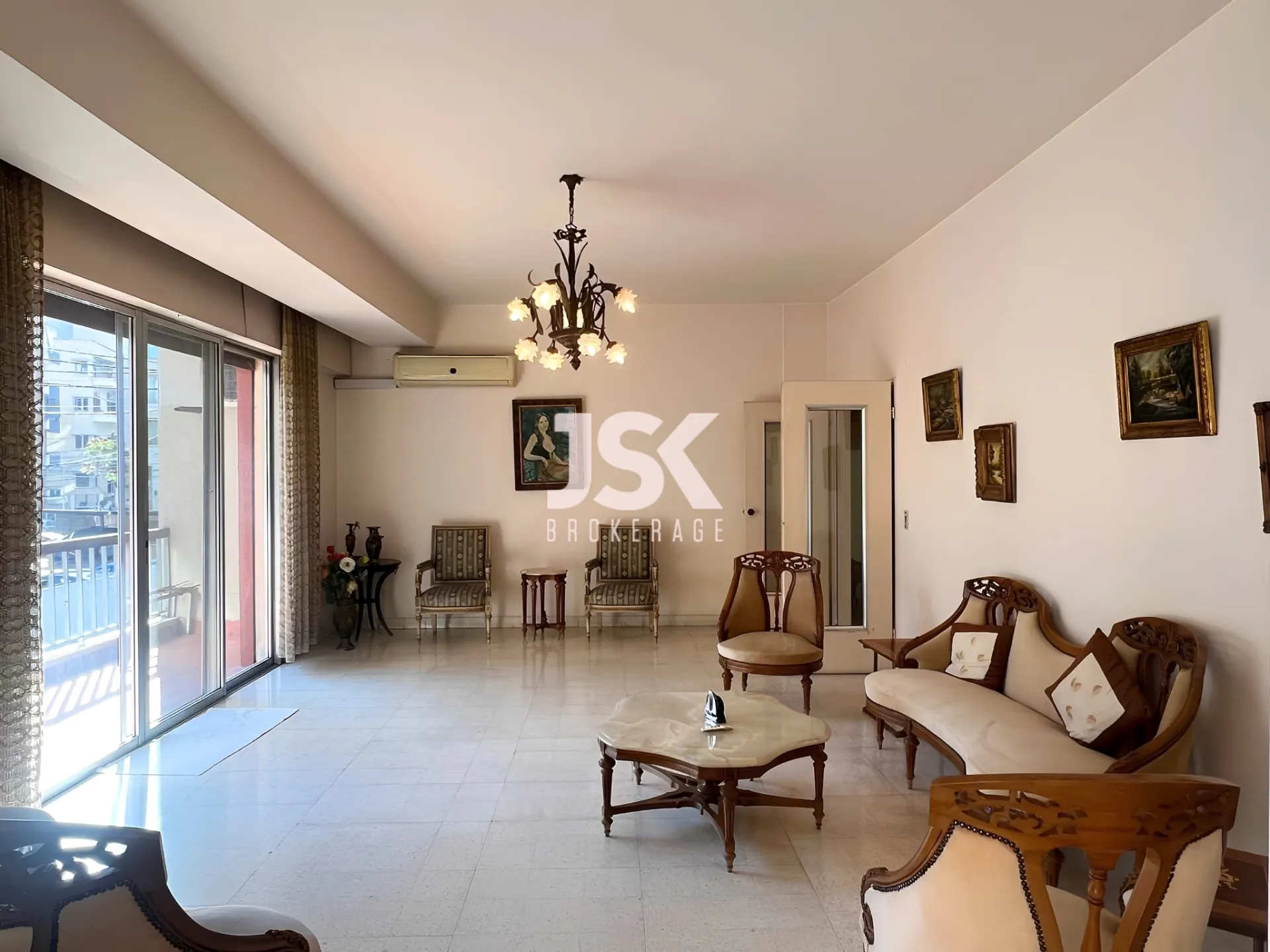 Apartment for Sale in Achrafieh