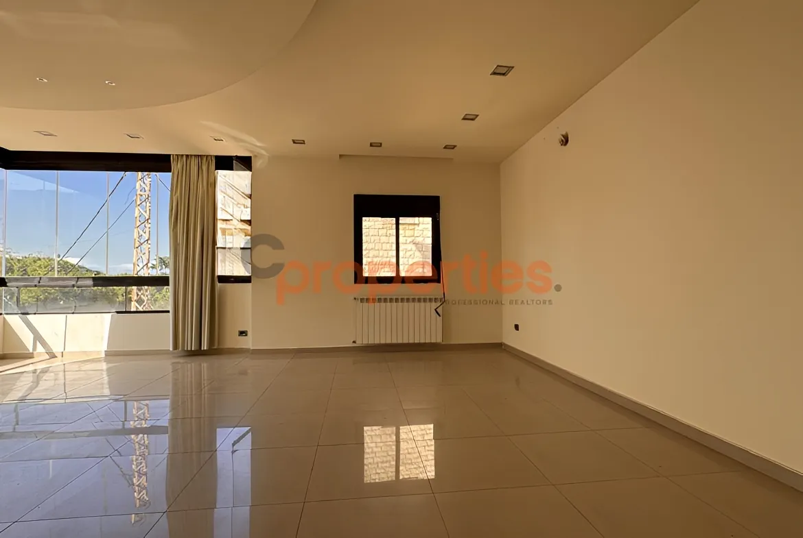 Apartment for Sale in Aaoukar - 4 bed, 3 bath