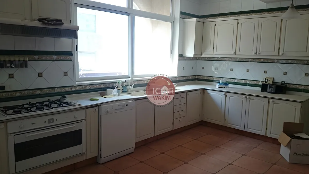Apartment for Sale in Broummana - 4 bed, 6 bath