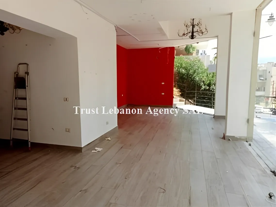 Commercial Property For Rent in Beirut, Ashrafieh