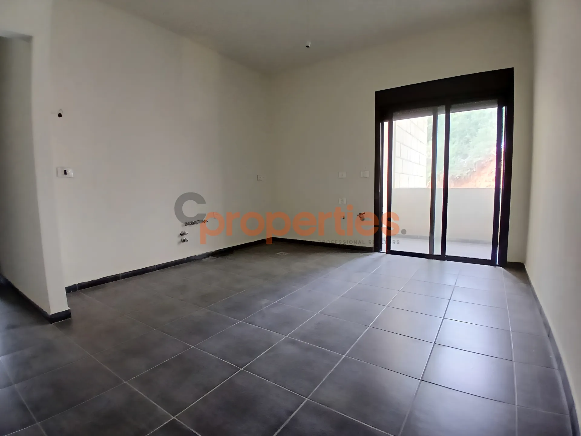 Apartment for Sale in Baabdat