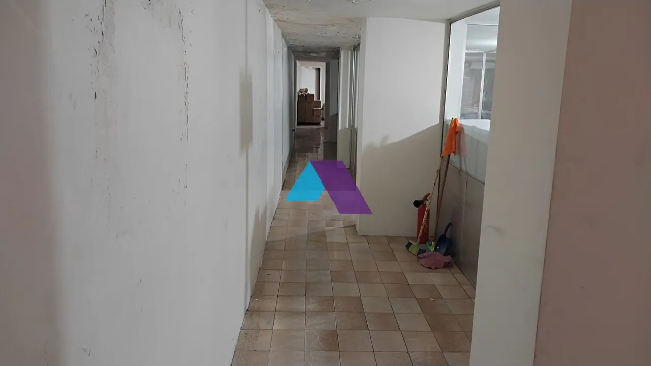 Warehouse for sale in Sioufi