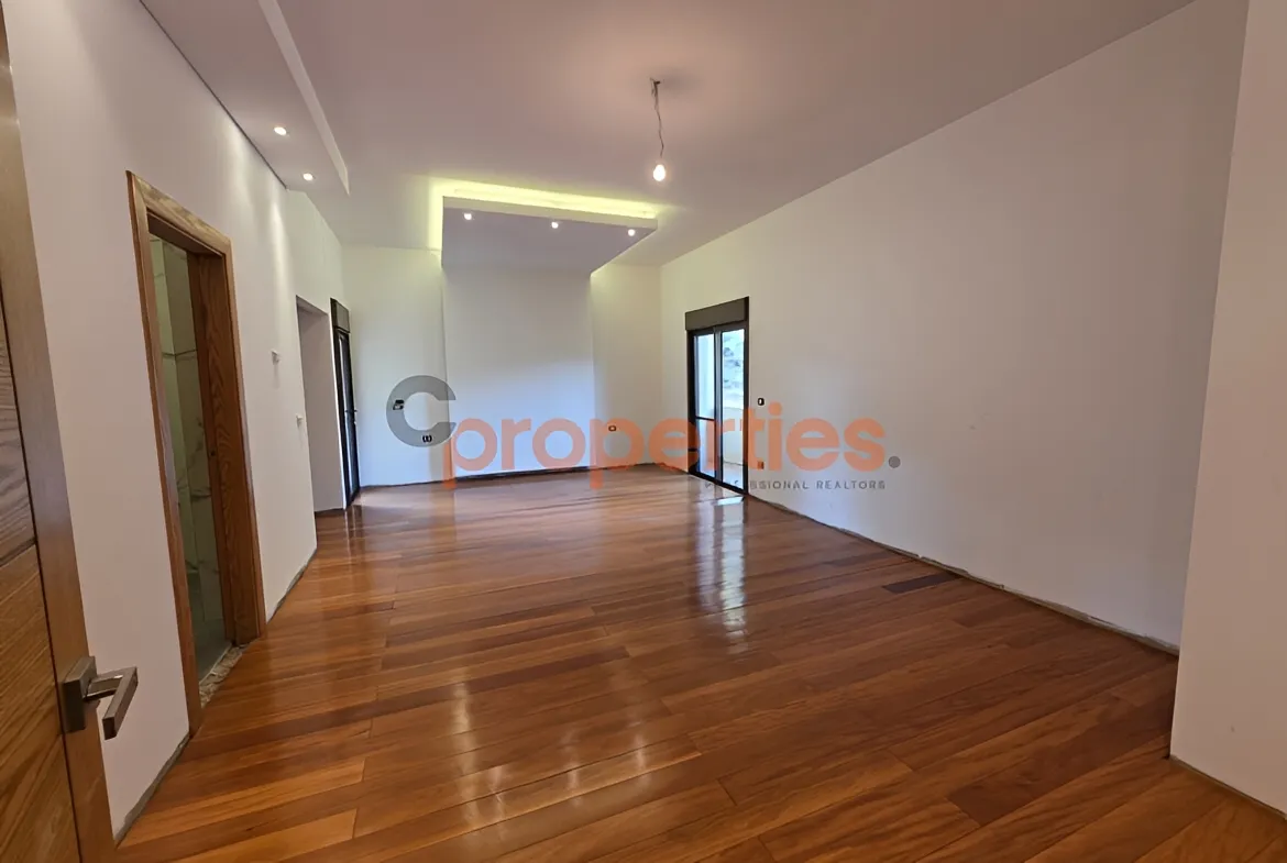 Apartment for Sale in Baabdat