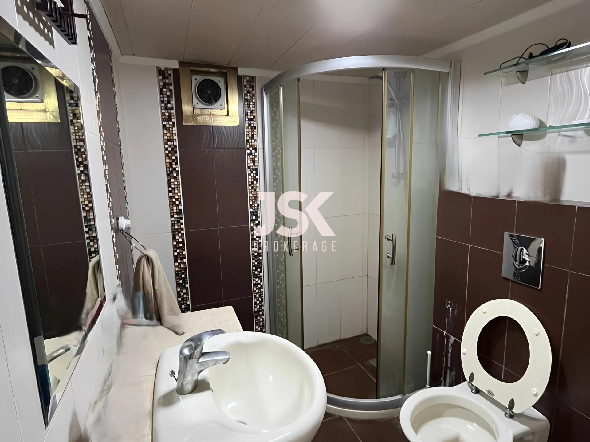 Apartment for Sale in Msaytbeh