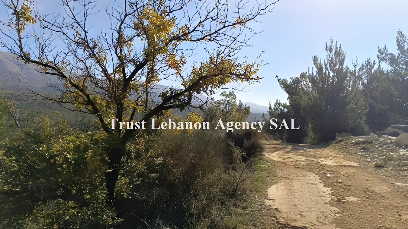 Land for Sale in Chouf Batloun Lebanon