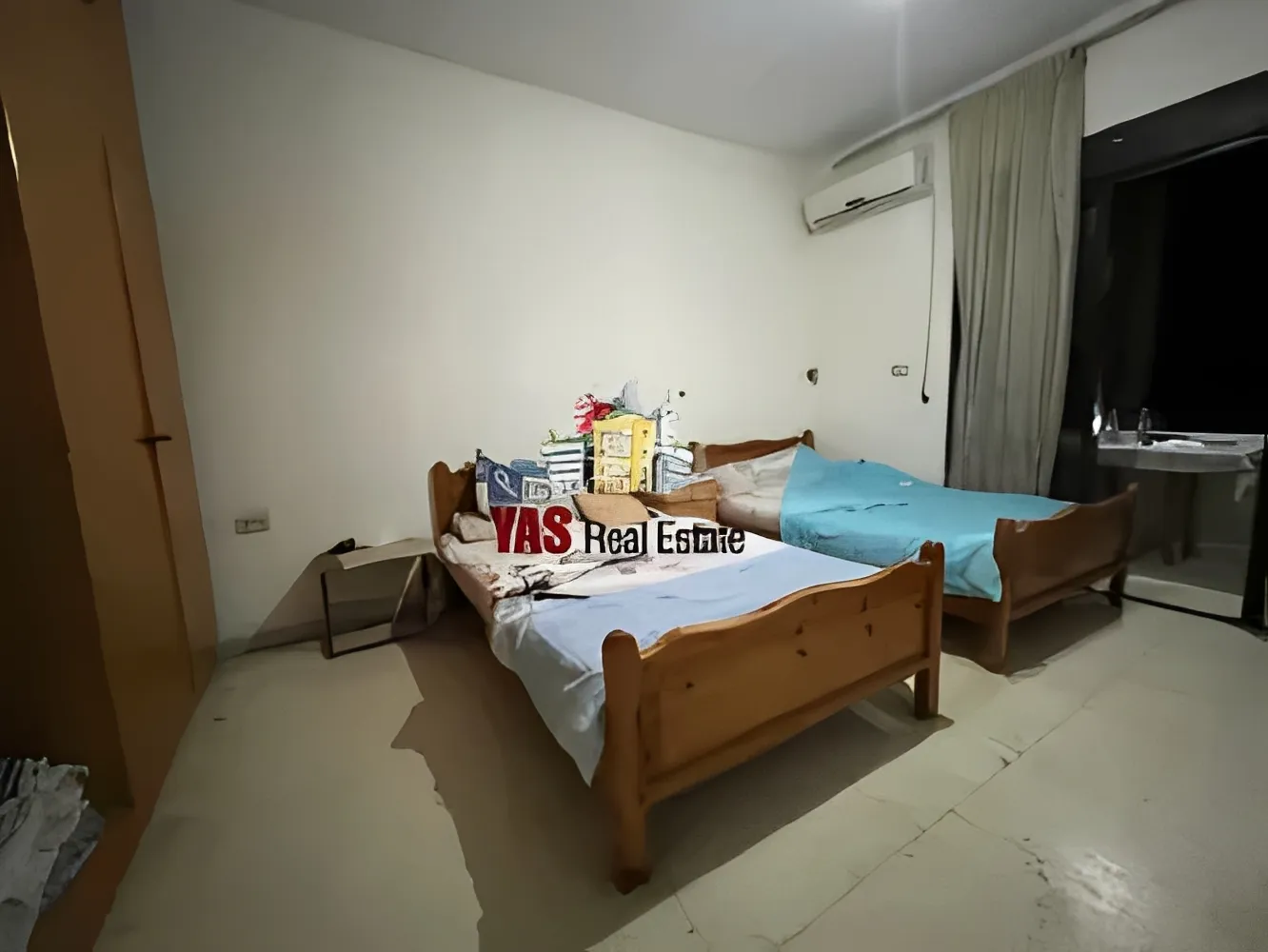 Apartment for Sale in Haret Sakhr - 3 bed, 2 bath