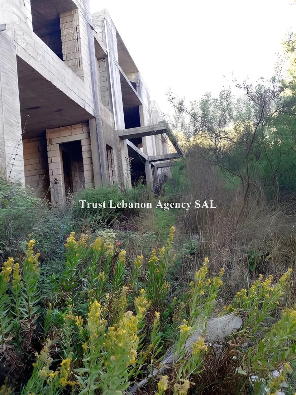 Villa for Sale in Keserwan Meerab